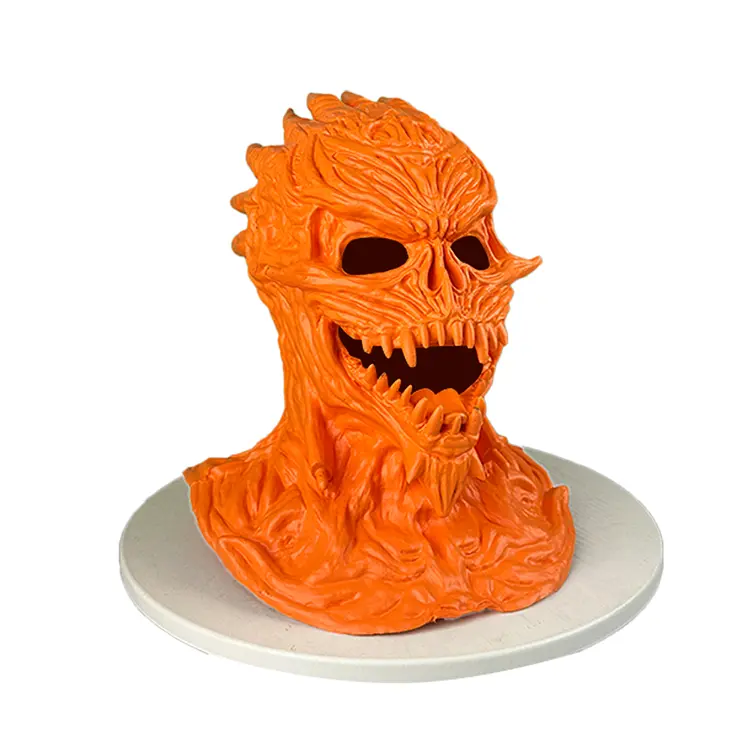 EVA Demon Mask: ຄວາມລັບທີ່ຢູ່ເບື້ອງຫຼັງຊຸດຫົວທີ່ມັກຂອງ Halloween
